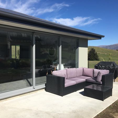 Minaret Ridge Retreat Hotel Wanaka Buitenkant foto